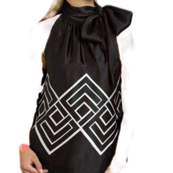 Michael Kors Silk Geometric Design Side Tie Blouse - Picture 1 of 6